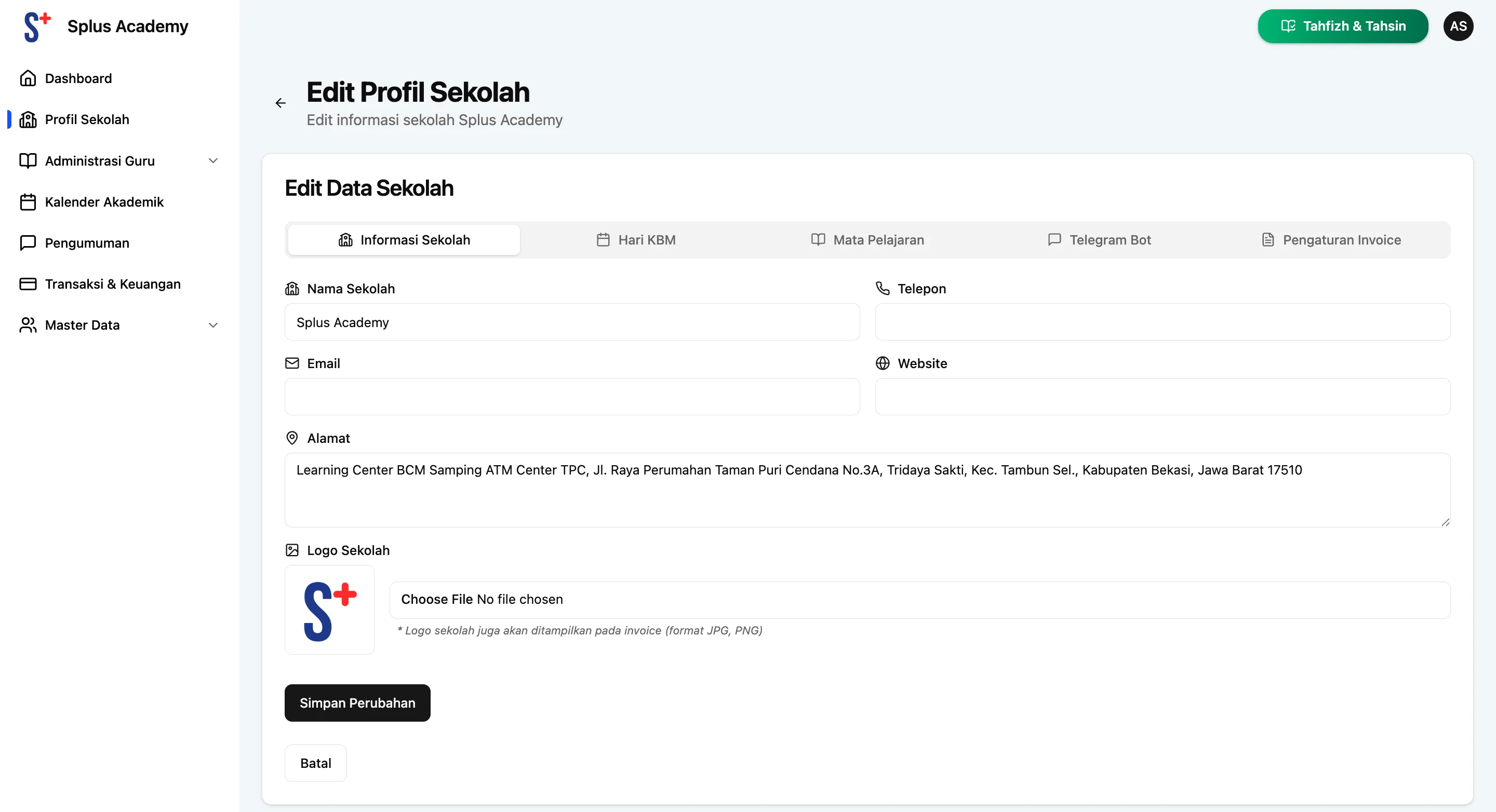 Screenshot showing Edit Data Sekolah dari Mulai Informasi Sekolah, Hari KBM, hingga Pengaturan Invoice. Klik Simpan Perubahan setelah proses Edit.